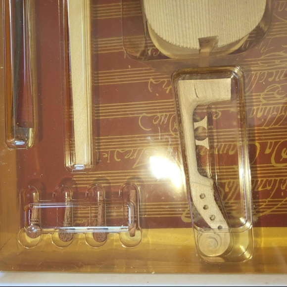 Cello wood kit miniature doll size realistic instrument - Picture 4 of 7